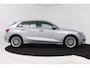 Audi A3 Sportback 35 TFSI S edition (STOELVERWARMING, ELEKTR STOELEN, NAVIGATIE, DIGITALE COCKPIT, LANE-ASSIST, SENSOREN)