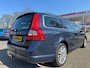 Volvo V70 2.0T Kinetic 149kw,Apk 2/5/27,Airco,Cruise,Leder,Navi,Trekhaak,Nap