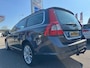 Volvo V70 2.0T Kinetic 149kw,Apk 2/5/27,Airco,Cruise,Leder,Navi,Trekhaak,Nap