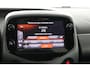 Toyota Aygo 1.0 VVT-i x-play | Apple Carplay/Android Auto | Parkeercamera | Airco |