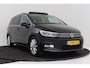 Volkswagen Touran 1.4 TSI Highline Business 7p | Trekhaak | Panoramadak | Camera | Navigatie | Stoelverwarming |