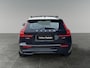 Volvo V60 2.0 T6 Plug-in hybrid AWD Plus Dark | Trekhaak | Verwarmde voorruit | Sportstoelen | 360 graden camera |