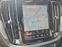Volvo V60 2.0 T6 Plug-in hybrid AWD Plus Dark | Trekhaak | Verwarmde voorruit | Sportstoelen | 360 graden camera |