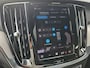 Volvo V60 2.0 T6 Plug-in hybrid AWD Plus Dark | Trekhaak | Verwarmde voorruit | Sportstoelen | 360 graden camera |