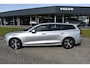 Volvo V60 B3 177PK Automaat Momentum Advantage | ACC | PDC | 17"LMV | Apple Carplay / Android |