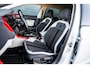 Volkswagen Polo 1.0 TSi 95 pk Beats | Parkeersensoren | App Connect | White Silver