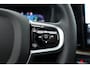 Volvo XC60 2.0 T6 Plug-in hybrid AWD Plus Dark | Facelift | Pano-dak | Trekhaak | 360 camera | Forest Lake |