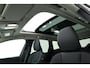 Volvo XC60 2.0 T6 Plug-in hybrid AWD Plus Dark | Facelift | Pano-dak | Trekhaak | 360 camera | Forest Lake |