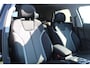 Audi Q2 35 TFSI S-Line Automaat/Panoramadak/Afneembare trekhaak/Virtual cockpit/Achteruitrijcamera/Parkeersensoren rondom/Apple carplay/Stoelverwarming/Climate control/Elektrische achterklep/Cruise control/DAB/19'' Lichtmetalen velgen.