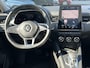 Renault Captur 1.6 E-Tech Plug-in Hybrid 160 Intens (Hoge Instap) | Trekhaak | Navigatie | Camera | Climate Control |