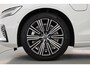 Volvo V60 2.0 T6 Plug-in hybrid AWD Plus Dark | Pano-dak | Head-up | 360 camera | Adap. Cruise | H&K Audio |