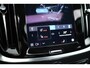Volvo V60 2.0 T6 Plug-in hybrid AWD Plus Dark | Pano-dak | Head-up | 360 camera | Adap. Cruise | H&K Audio |