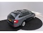 Skoda Octavia Combi 1.0 TSI Style Business | Trekhaak | Panoramadak | Org NL | CarPlay | Stoelverwarming | Climate Control |