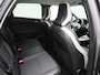 Renault Captur 1.3 TCe 140 Intens | Climate Control / ECC, Licht metalen velgen 18 inch | Trekhaak | Cruise control | Navigatie | Half lederen bekleding zwart | Park Distance Control voor en achter, Achteruitrijcamera | Dakrailing |