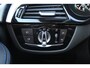 BMW 5-Serie 530e iPerformance Executive M-Sport Panoramadak/Head-Up Display/Apple carplay/Sfeerverlichting/Navigatie/Achteruitrijcamera/Stoelverwarming/Parkeersensoren Voor+Achter/Cruise Control/Sport Stoelen/Voorstoelen Elektrisch/Elektrische achterklep