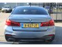 BMW 5-Serie 530e iPerformance Executive M-Sport Panoramadak/Head-Up Display/Apple carplay/Sfeerverlichting/Navigatie/Achteruitrijcamera/Stoelverwarming/Parkeersensoren Voor+Achter/Cruise Control/Sport Stoelen/Voorstoelen Elektrisch/Elektrische achterklep