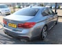 BMW 5-Serie 530e iPerformance Executive M-Sport Panoramadak/Head-Up Display/Apple carplay/Sfeerverlichting/Navigatie/Achteruitrijcamera/Stoelverwarming/Parkeersensoren Voor+Achter/Cruise Control/Sport Stoelen/Voorstoelen Elektrisch/Elektrische achterklep