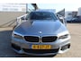 BMW 5-Serie 530e iPerformance Executive M-Sport Panoramadak/Head-Up Display/Apple carplay/Sfeerverlichting/Navigatie/Achteruitrijcamera/Stoelverwarming/Parkeersensoren Voor+Achter/Cruise Control/Sport Stoelen/Voorstoelen Elektrisch/Elektrische achterklep