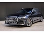 Audi A6 Avant 55 TFSI e quattro S edition Competition | Magnetic Ride | Trekhaak | Stuur/Stoelverwarming | Panoramadak | Ele.verstelbare stoelen/Links met memory | Akoestisch glas | Glans Pakket | B&O Audio | Standkachel | Softclose | Camera |