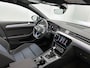 Volkswagen Passat Variant 1.4 TSI PHEV GTE | Schuifdak | Trekhaak | Camera | Adaptive Cruise | Stoel-/Stuurverwarming | CarPlay |