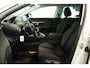 Peugeot 3008 1.2 PureTech Active / Navi / CarPlay / Cruisecontrol / Trekhaak