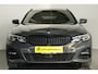 BMW 3-Serie Touring 330e xDrive M-Sport / Panorama / ACC / Cam / Carbon / CarPlay