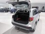 Suzuki Vitara 1.6 High Executive Airco | Bluetooth Telefoonvoorbereiding | Cruise Control Adaptief | Dakrails | Elektrisch Glazen Panoramadak | Extra Getint Glas | Hill Hold Functie | LED Koplampen | Lederen Bekleding | Lichtmetalen Velgen 17'' | Navigatiesysteem Full Map | Parkeersensor Voor en Achter | Start/Stop Systeem | Voorstoelen Verwarmd
