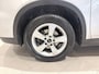 Suzuki Vitara 1.6 High Executive Airco | Bluetooth Telefoonvoorbereiding | Cruise Control Adaptief | Dakrails | Elektrisch Glazen Panoramadak | Extra Getint Glas | Hill Hold Functie | LED Koplampen | Lederen Bekleding | Lichtmetalen Velgen 17'' | Navigatiesysteem Full Map | Parkeersensor Voor en Achter | Start/Stop Systeem | Voorstoelen Verwarmd