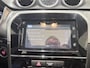 Suzuki Vitara 1.6 High Executive Airco | Bluetooth Telefoonvoorbereiding | Cruise Control Adaptief | Dakrails | Elektrisch Glazen Panoramadak | Extra Getint Glas | Hill Hold Functie | LED Koplampen | Lederen Bekleding | Lichtmetalen Velgen 17'' | Navigatiesysteem Full Map | Parkeersensor Voor en Achter | Start/Stop Systeem | Voorstoelen Verwarmd
