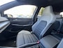 Volkswagen Golf 1.5 eHybrid 272PK DSG GTE / Panoramadak / lederen bekleding / Black style / Elec.Trekhaak / 18'' LMV