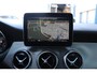 Mercedes-Benz GLA 180 Business | Afneembare Trekhaak | AMG Line Velgen | Stoelverwarming | Sportstoelen Alcantara | Camera |