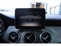 Mercedes-Benz GLA 180 Business | Afneembare Trekhaak | AMG Line Velgen | Stoelverwarming | Sportstoelen Alcantara | Camera |