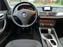 BMW X1 SDrive18i mooie auto goed onderhouden rijd heerlijk