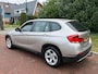 BMW X1 SDrive18i mooie auto goed onderhouden rijd heerlijk
