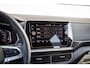 Volkswagen T-Cross 1.5 TSI 150pk DSG R-Line | Trekhaak | Voorstoelen Verwarmd | 18" Velgen