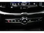 Volvo XC60 2.0 T8 Plug-in hybrid AWD Plus Bright | LUCHTVERING | ACHTERBANKVERWARMING | DAB | APPLE | 360 CAMERA | 20"
