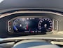 Volkswagen T-Roc 1.5 TSI R-Line Business+ IQ LIGHT | CAMERA | BLIND SPOT | ACC | STOEL- EN STUURVERWARMING