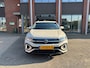 Volkswagen T-Roc 1.5 TSI R-Line Business+ IQ LIGHT | CAMERA | BLIND SPOT | ACC | STOEL- EN STUURVERWARMING