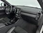 Volvo XC40 1.5 T5 Recharge R-Design | Trekhaak | Pannoramadak | PDC V+A en Camera | Adaptive Cruiscontrol | Stoel + Stuurverwarming | Extra Getint Glas |