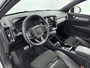 Volvo XC40 1.5 T5 Recharge R-Design | Trekhaak | Pannoramadak | PDC V+A en Camera | Adaptive Cruiscontrol | Stoel + Stuurverwarming | Extra Getint Glas |