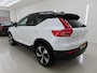 Volvo XC40 1.5 T5 Recharge R-Design | Trekhaak | Pannoramadak | PDC V+A en Camera | Adaptive Cruiscontrol | Stoel + Stuurverwarming | Extra Getint Glas |