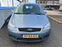 Ford C-Max Focus 1.8-16V Futura 2006 170000km 2350eu
