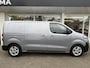 Opel Vivaro 2.0D 180pk Automaat | NIEUW | BPM-vrij | Climate Control | Achteruitrijcamera | 3-Zits | Navigatie | Adaptieve Cruise Control | Lichtmetalen velgen