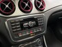 Mercedes-Benz GLA AMG 45 4MATIC 360Pk Automaat (SCHUIFDAK, NAVIGATIE, CAMERA, LEDER, GETINT GLAS, SPORTSTOELEN, ELEK ACHTERKLEP, RODE GORDELS, NIEUWSTAAT)