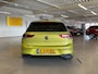 Volkswagen Golf 1.0 eTSI Life Business EXTRA 19" VELGENSET / ADAPTIEVE CRUISE CONTROLE / NAVIGATIE / CRUISE CONTROLE.