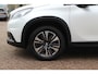 Peugeot 2008 1.2 PureTech Allure 110pk / Trekhaak / Navigatie / Half leder / 16'' / Getint glas / Cruise Control / Climate Control / CarPlay