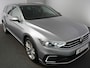 Volkswagen Passat Variant 1.4 TSI PHEV GTE Business | SOH 95% | Zwenkhaak | Matrix | Virtual | Leer | Zwarte hemel |