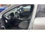 Renault Captur 1.6 E-Tech Hybrid 145 Intens | Parkeercamera | Apple Carplay/Android Auto | Climate Control |