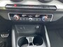 Audi Q2 35 TFSI Business Edition / Digitaal dashboard / Navigatie / App connect / Climate controle / Parkeersensoren achter /