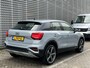 Audi Q2 35 TFSI Business Edition / Digitaal dashboard / Navigatie / App connect / Climate controle / Parkeersensoren achter /